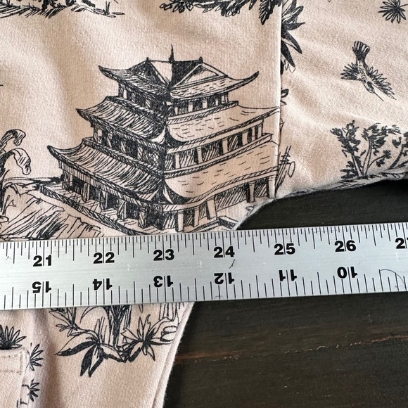 Ellandemm J'Adore L'Amour Tiger Toile Quarter Zip Sweatshirt Tan Black SM - Picture 8 of 11